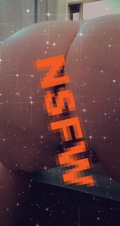 ariajinxfree スター 裸 写真