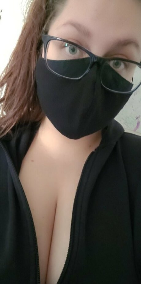 男性TikTokスターOnlyFans 無料 写真