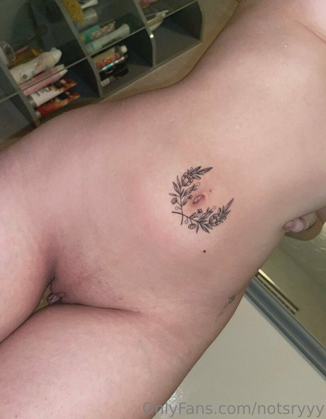 熟女の足オンリーファンズ セクシーxxx 写真