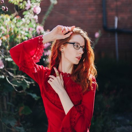 Miss Chloe ASMR モデル アーカイブ