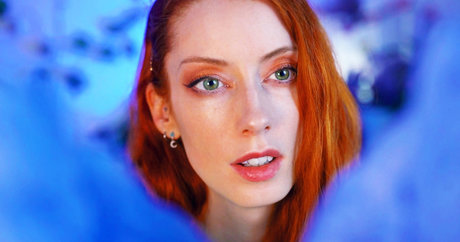 Miss Chloe ASMR ポルノスター パーフェクト 写真