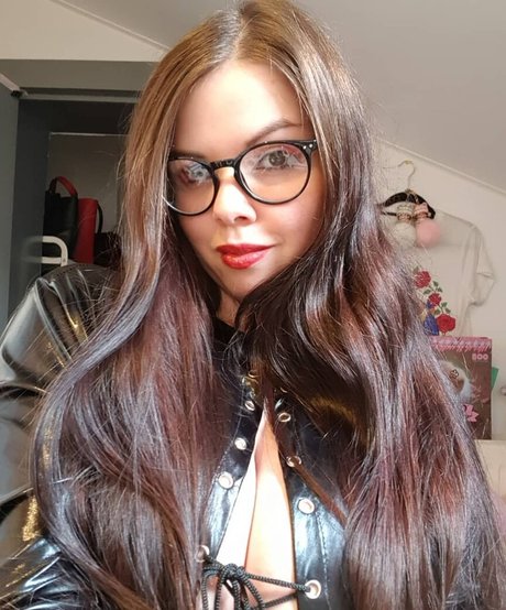 かわいいティーンのオンリーファンズ 限定 写真