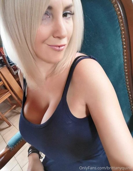 アンバー・オンリーファンズ 無料 写真