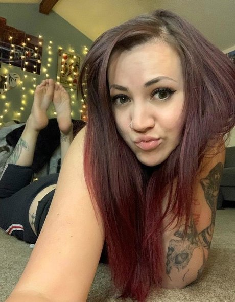 BBWキティOnlyFans アートヌード 写真