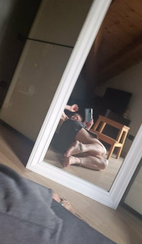 onlyblue official xxx女優 画像