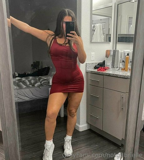 成熟した黒人女性オンリーファンズ ホット 写真