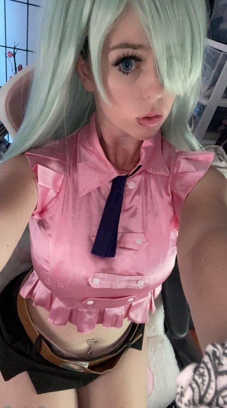 18歳以下の無料OnlyFans セクシー裸 画像