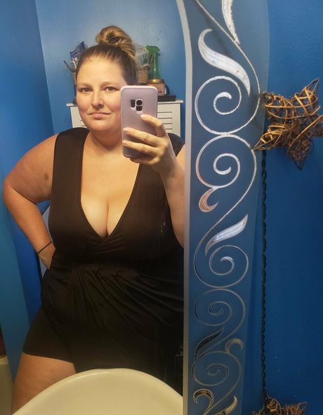 巨乳 パイズリ OnlyFans ポルノグラフィック 画像