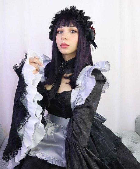 プールファックOnlyFans セクシー裸 写真