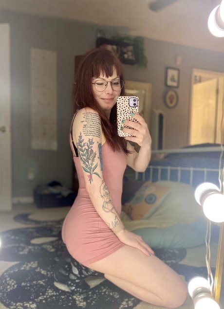 raebygirl エロティックなスター ギャラリー