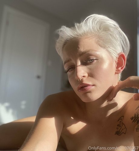 samanthaknoxxoxo セクシーモデル 写真