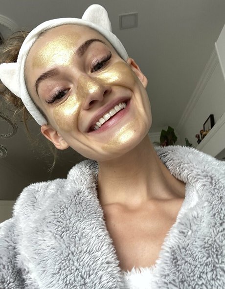 ヘンタイオンリーファンズ ポルノグラフィック 写真