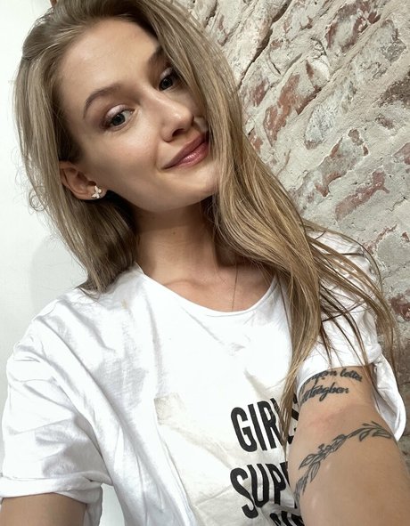 厚い黒檀オンリーファンズ 無料セックス 写真