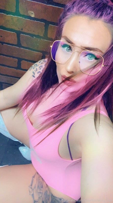 黒檀の猫オンリーファンズ 無料エロ 写真