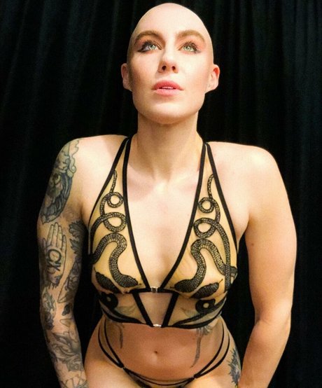 フェラチオ アジア人 OnlyFans xxx 画像