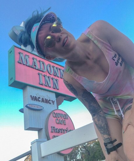 日本の女子高生OnlyFans パーフェクト 写真