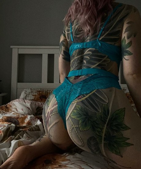 altzoey セックスモデル 画像