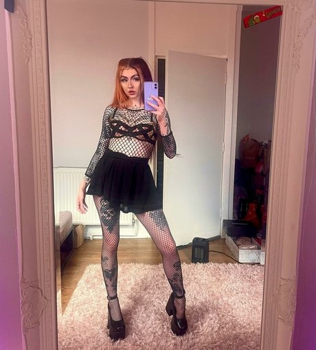 xo nicolavictoria ポルノスター 無料 画像