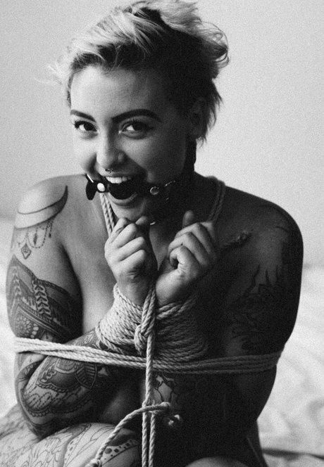 ゲイアナルOnlyFans 限定 ギャラリー