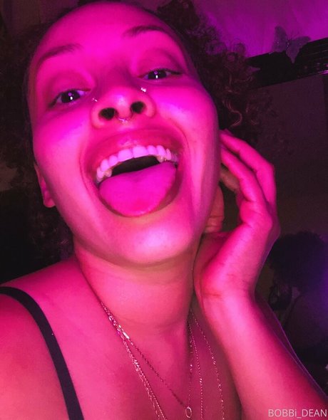Bobbi dean アートモデル 画像