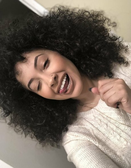 Bobbi dean エロティックなポルノスター 写真