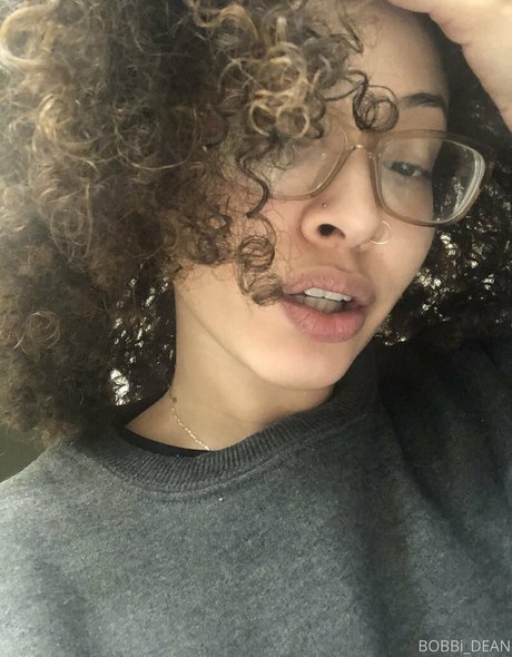 Bobbi dean ポルノスター 写真
