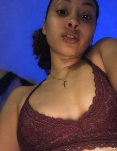 Bobbi dean アダルトスター 写真