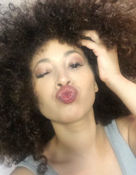 Bobbi dean ポルノスター 素敵 写真