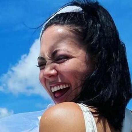 Kimmy Jimenez 独占モデル 画像