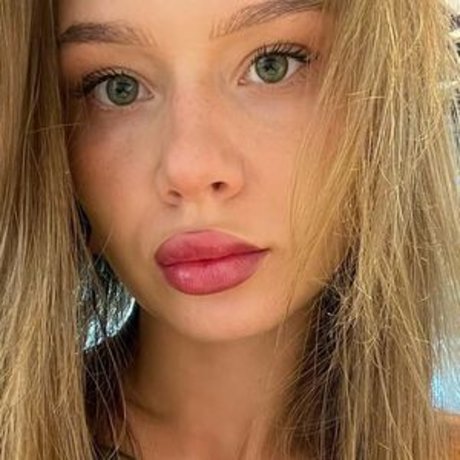 sayonaramollyfree 美しい女優 写真