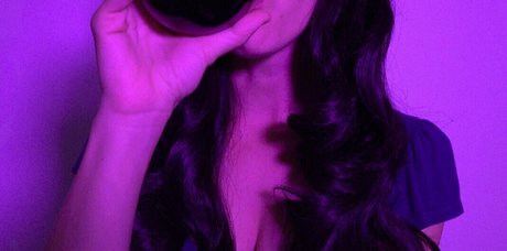 KSWifey アダルトモデル 画像