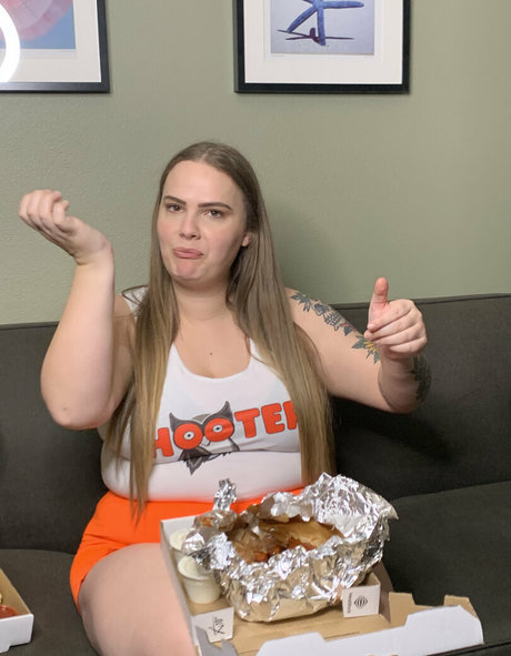 burstingbabe スター ヌード 写真