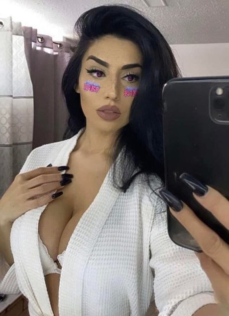 Mynameiszaraaa ヌードモデル ギャラリー