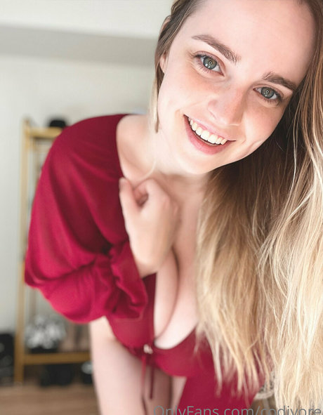 アジアンゴス オンリーファンズ セックス ギャラリー