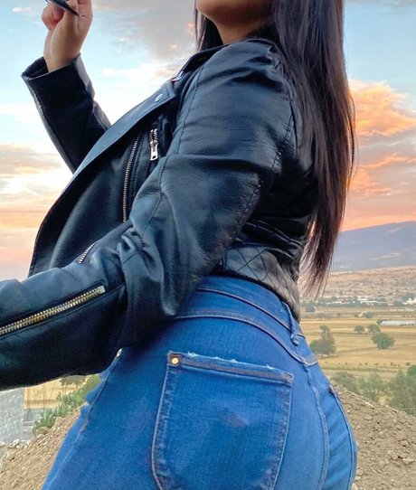 巨乳アナルOnlyFans 無料セックス 写真