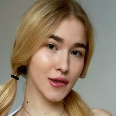 maddiegrey XXXモデル 画像