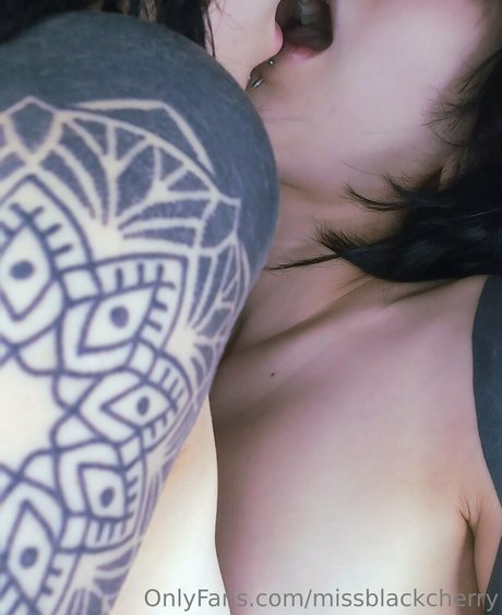 missblackcherry トップスター 画像