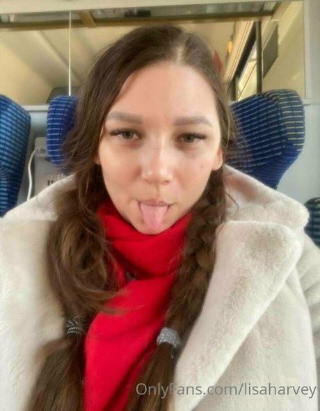 lisaharvey ポルノモデル 写真