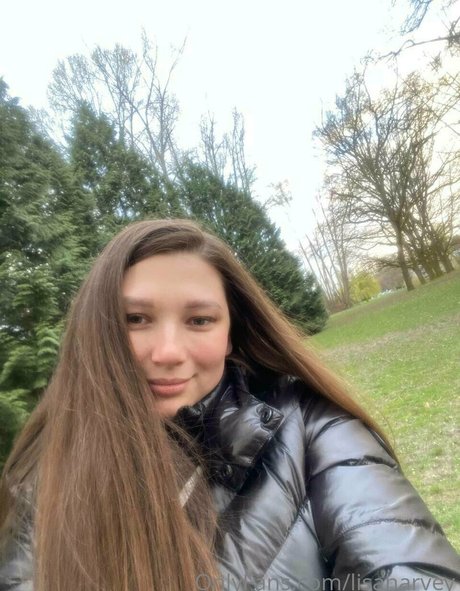 lisaharvey スター 裸 写真