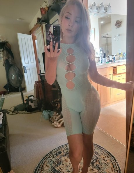 Ani Mia 無料のスター アーカイブ