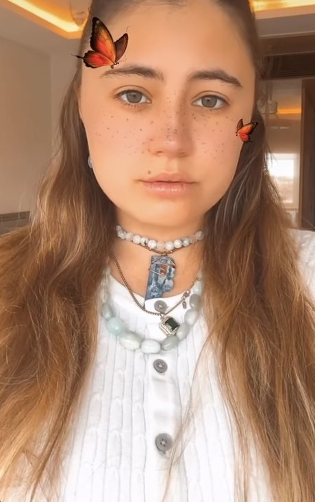 自然な赤毛のオンリーファンズ えろ ギャラリー