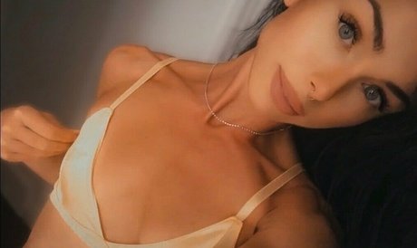 ハンズオンリーファン ホット裸 写真