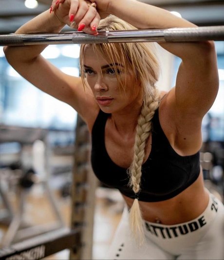 お尻崇拝オンリーファンズ 無料 写真