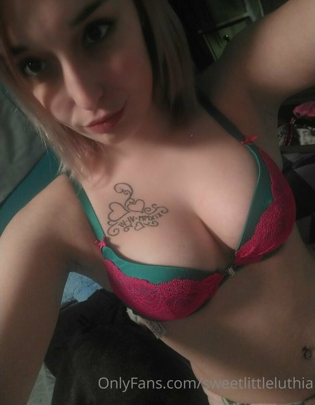 sweetlittleluthia 無料スター 写真