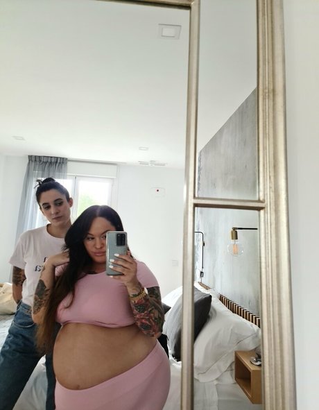 carmenlafox ホットスター 写真