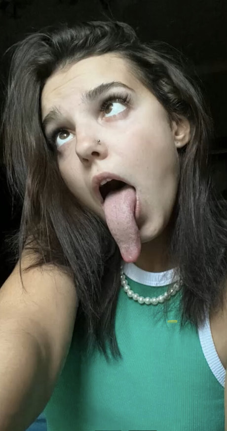 主観視点の手コキOnlyFans トップ 写真