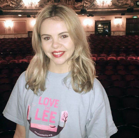 Saoirse Monica Jackson 美しいモデル 画像