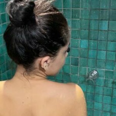 Livia Mendaluk HDモデル アーカイブ