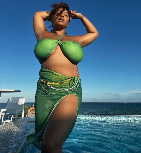 theProfessorGAIA 美しいスター 画像