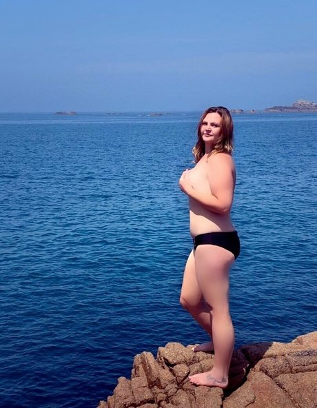 daizeeblu xxxモデル アーカイブ